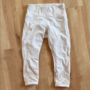 🍋Lululemon Wunder Under Crop 21" *Lace, Size 8